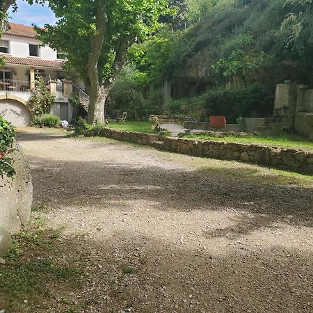 Bed and Breakfast Moulin De Bonfilhon Cornillon-Confoux Exterior foto