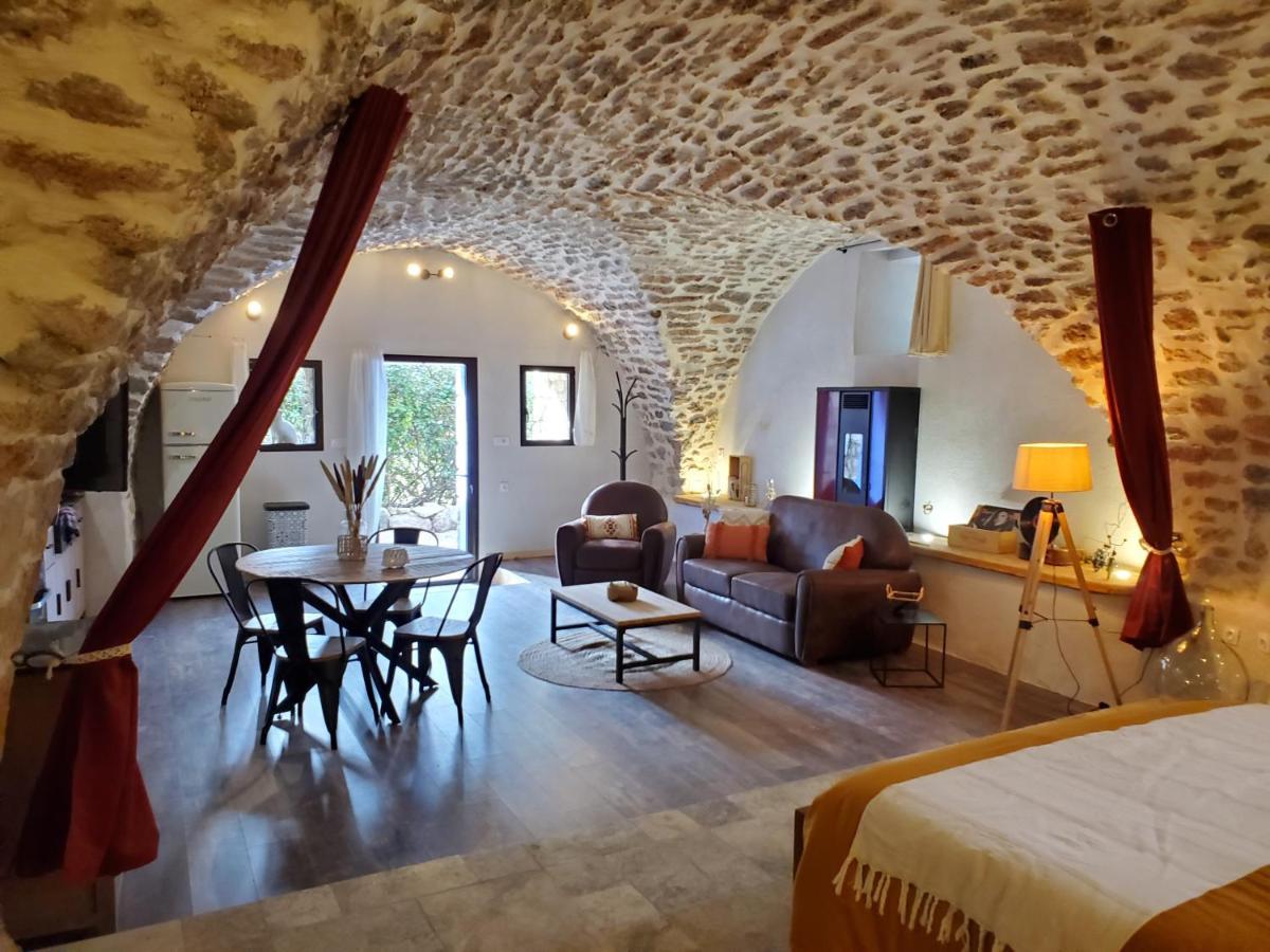 Bed and Breakfast Moulin De Bonfilhon Cornillon-Confoux Exterior foto